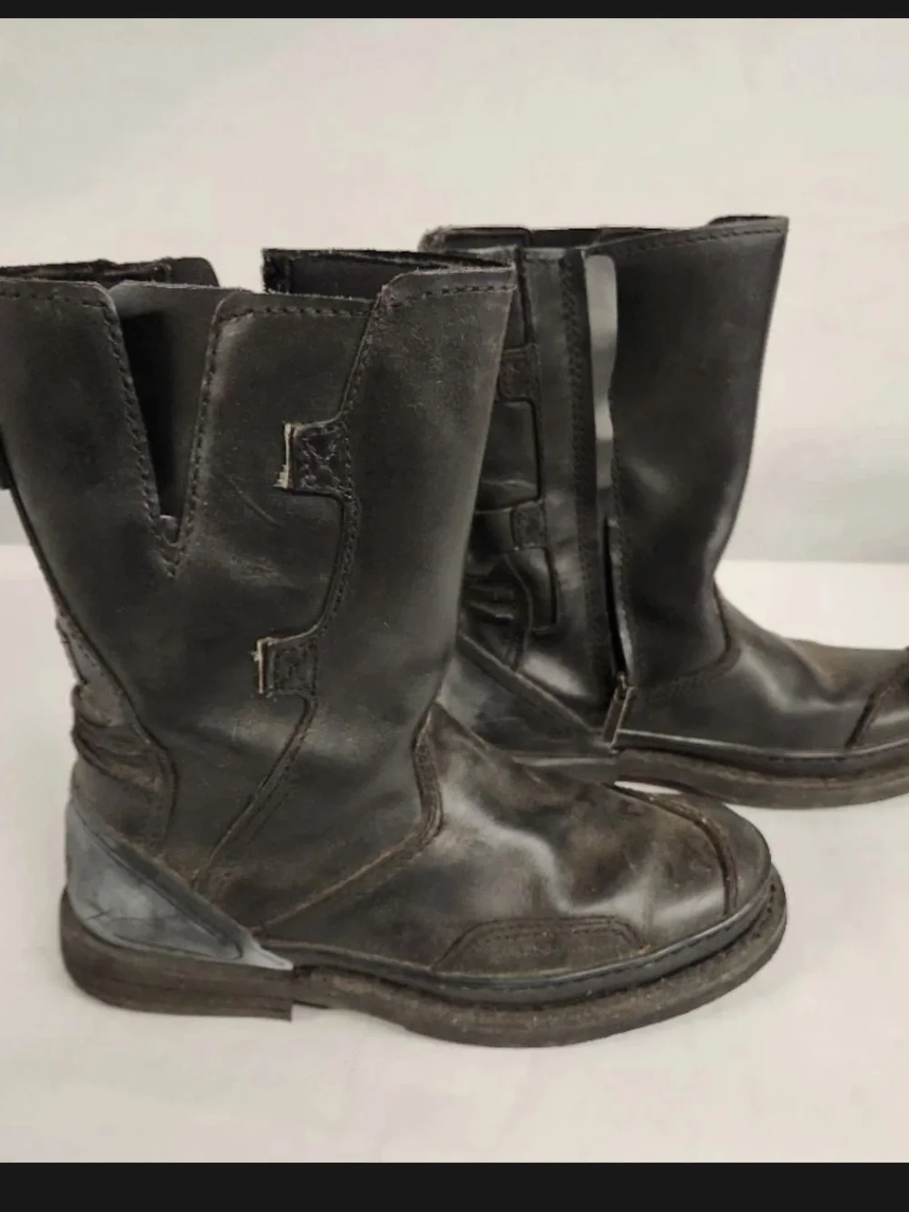 Distressed Classic Harley-Davidson Men's Black Boots Size 11.5